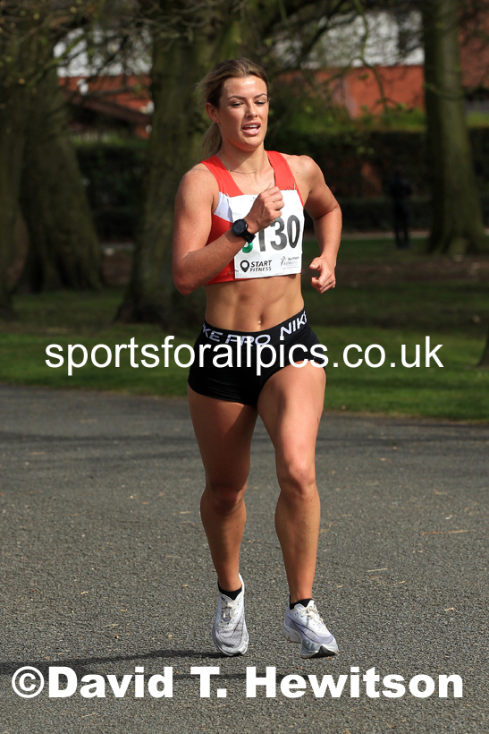 Senior Womens Northern 6 Stage Road Relay, 2022 Northern 12 and 6 Stage Road Relays,  Birkenhead Park, Birkenhead, Wirral.  Photo: David T. Hewitson/Sports for All Pics